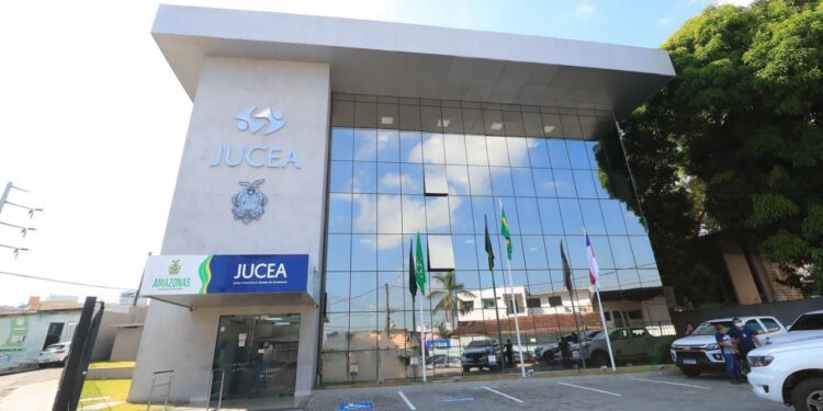 A Junta Comercial do Estado do Amazonas inaugura posto de atendimento da autarquia nas dependências da unidade do Pronto Atendimento ao Cidadão (PAC) no Sumaúma Park Shopping.