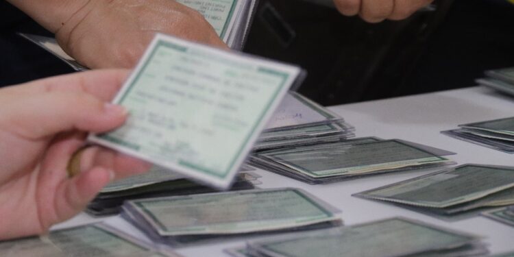 Sejusc convoca mais de 2 mil pessoas que não foram buscar RGs nas unidades do PAC da capital