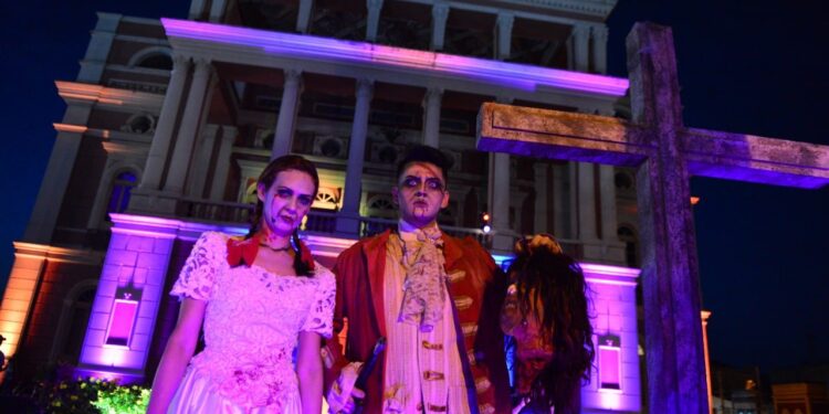 Teatro Amazonas apresenta programação especial para o Halloween