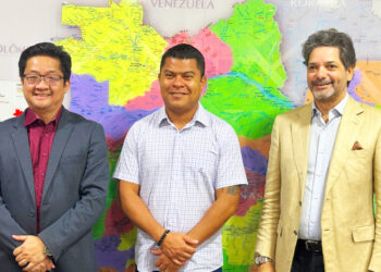 Dr. Paulo Su - Sócio do Touro Monte Roraima | Daniel Pinto Borges - Secretário da SEPROR | Dr. Vilton Lima - CEO da AG Agropecuária - FOTO: Setor de Comunicação SEPROR