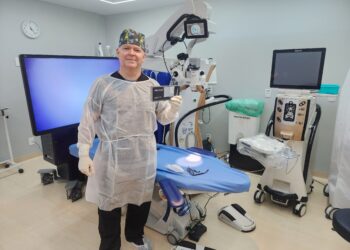 Manaus lidera inovação em oftalmologia com o primeiro implante da lente GALAXY no Brasil